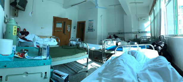 Xót xa cô gái trở về Vũ Hán thăm mẹ mắc bệnh ung thư rồi bị chẩn đoán nhiễm virus corona cùng bố, gia đình mỗi người một nơi trong bệnh viện - Ảnh 6.