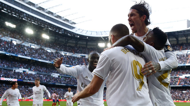 Đánh bại kình địch trong trận đại chiến thủ đô Tây Ban Nha, Real Madrid cho Barcelona hít khói trong cuộc đua vô địch - Ảnh 7. Đánh bại kình địch trong trận đại chiến thủ đô Tây Ban Nha, Real Madrid cho Barcelona hít khói trong cuộc đua vô địch - Ảnh 7.