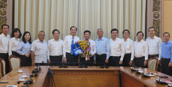 Ông Võ Thành Khả làm Phó Chánh Văn phòng UBND TPHCM - Ảnh 2.
