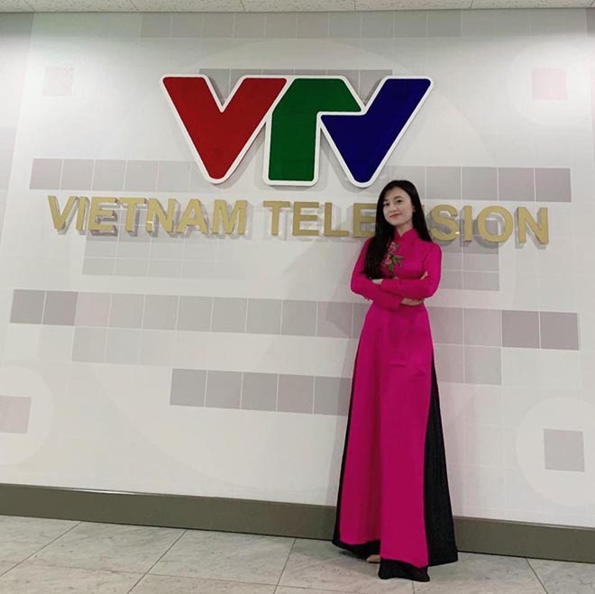 “Chị ong vàng” nổi tiếng một thời, 15 tuổi đã được làm MC của VTV giờ ra sao? - Ảnh 5.