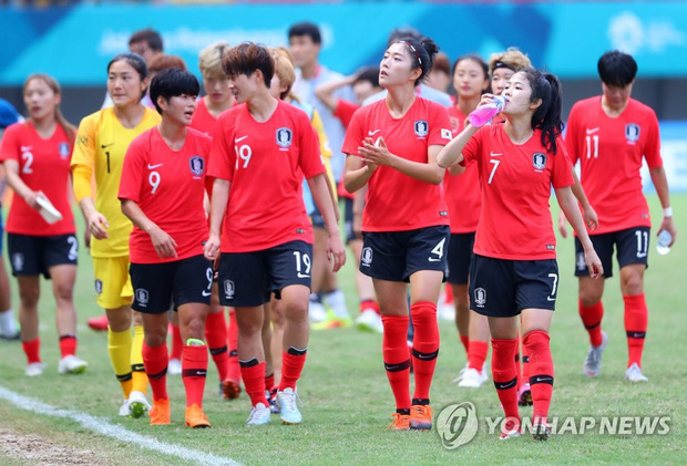 Tuyển nữ H&agrave;n Quốc thắng huỷ diệt Myanmar, Việt Nam s&aacute;ng cửa v&agrave;o v&ograve;ng loại cuối c&ugrave;ng Olympic 2020 - Ảnh 1.