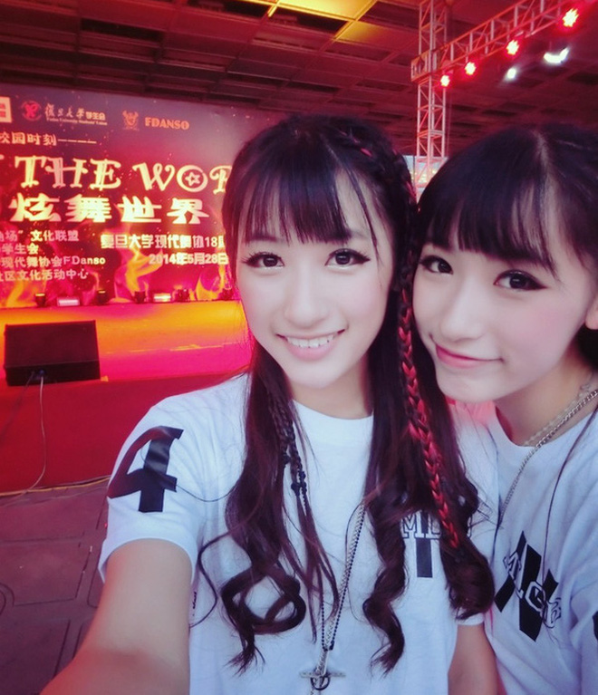 Cặp chị em sinh đôi nổi tiếng nhất Trung Quốc từng tốt nghiệp Harvard bây giờ ra sao? - Ảnh 1.