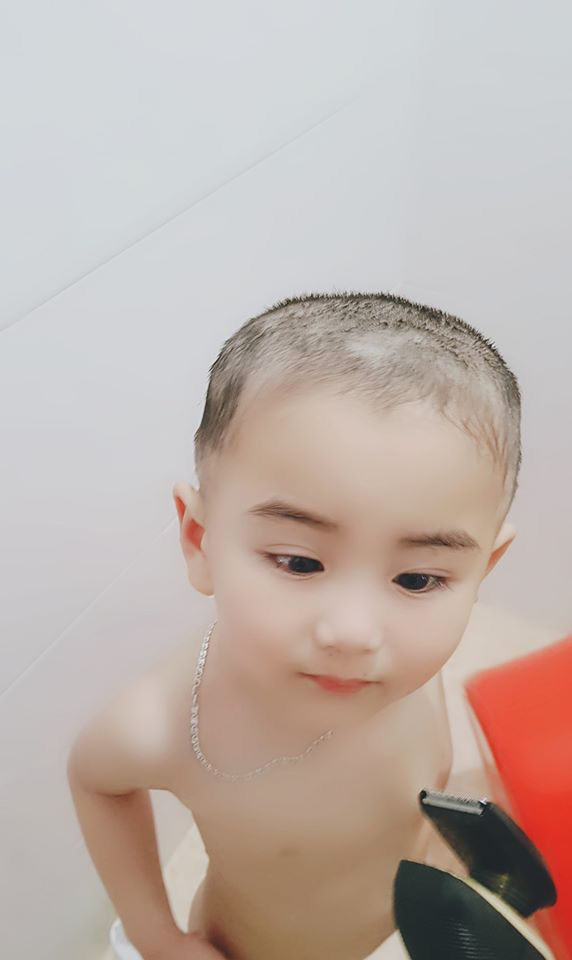 TOP 10 tiệm cắt tóc nam đẹp nhất Hà Nội 2023