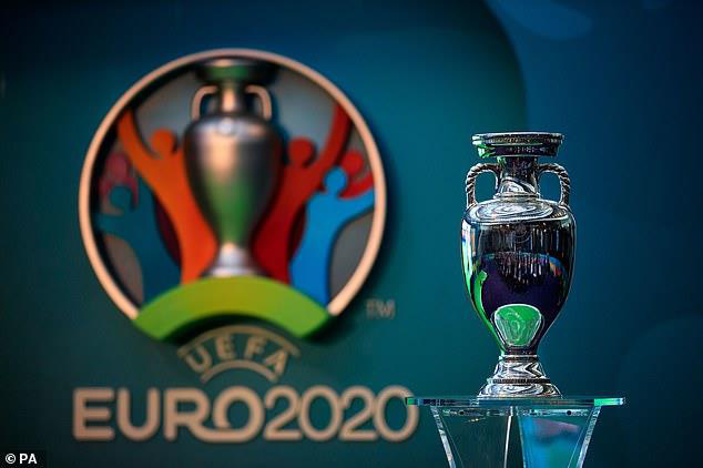 UEFA đòi khoản tiền bồi thường khổng lồ để hoãn EURO 2020 - Ảnh 1.