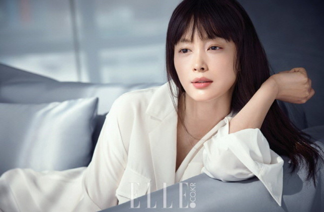10 mỹ nhân Hàn đẹp nhất trong mắt netizen Trung: Song Hye Kyo, Son Ye Jin đều có mặt nhưng nhận được nhiều lời khen nhất lại là người đẹp 49 tuổi này - Ảnh 9.