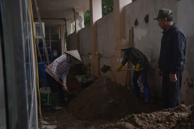 Chùm ảnh: Cận cảnh quá trình biến bệnh viện bỏ hoang ở Hà Nội thành khu cách ly dành cho 200 người - Ảnh 14.