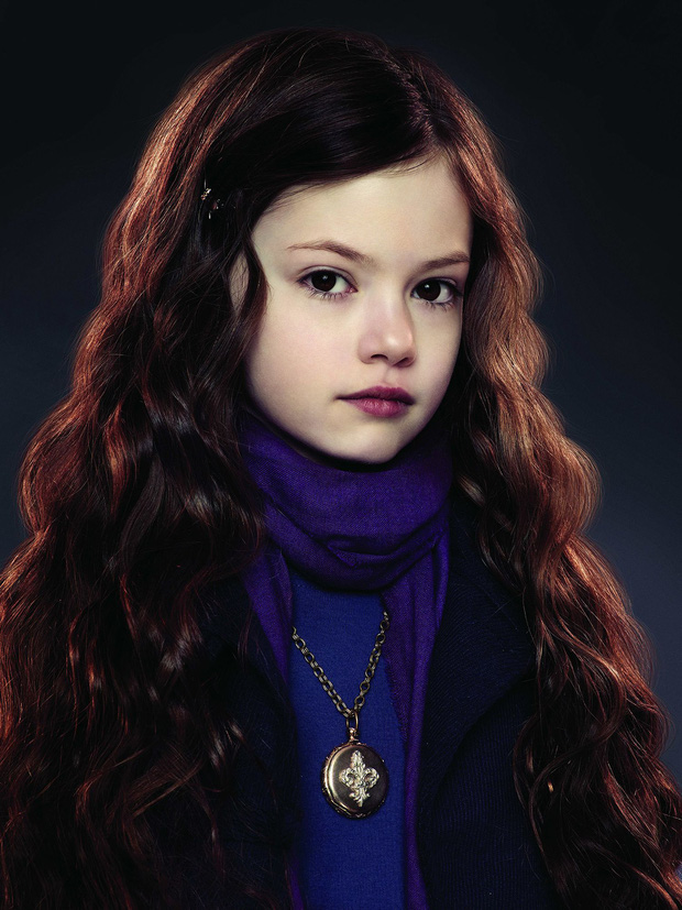 Dàn thiên thần Hollywood có khuôn mặt đẹp vô thực: Con gái Bella - Edward và cô bé xinh nhất thế giới dậy thì ra sao? - Ảnh 10.