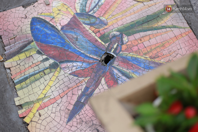  Ảnh: Nắp cống, hố ga “vô tri, vô giác” tại phố đi bộ Hà Nội biến thành tác phẩm nghệ thuật đẹp như tranh vẽ  - Ảnh 5.