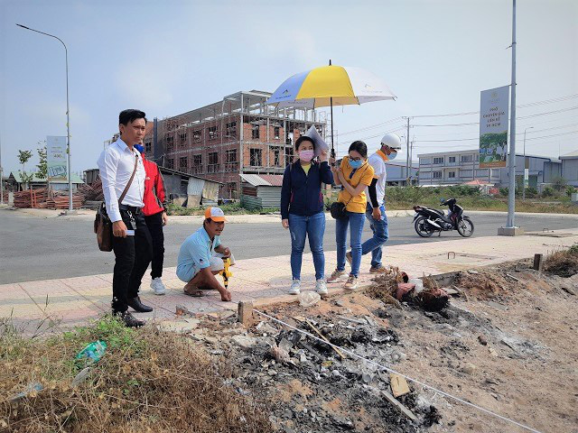 Bán nhà mùa dịch: Nơi đìu hiu, nơi đăng ký mua vượt cả rổ hàng - Ảnh 1.