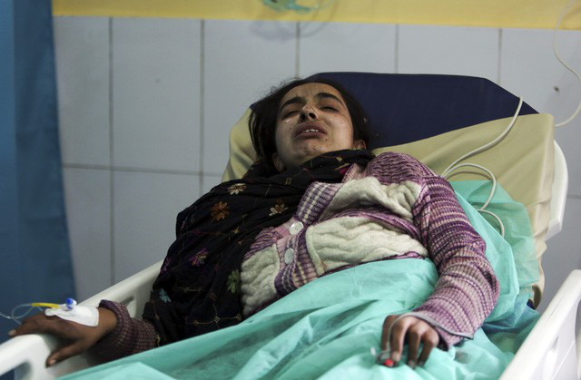 Tấn công ở Afghanistan khiến 25 người thiệt mạng và 8 người bị thương - Ảnh 2.