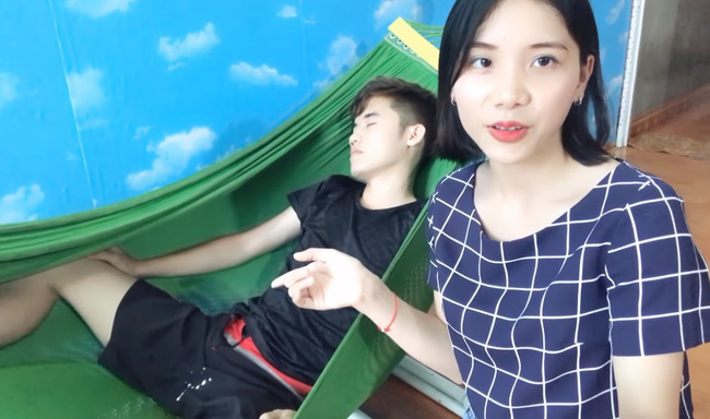 Những thông tin cực hiếm hoi của cô con dâu cả vừa được tiết lộ của bà Tân Vlog - Ảnh 9.