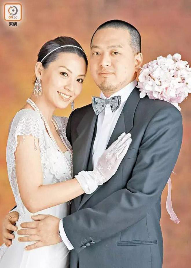Hoa hậu châu Á nổi danh TVB ly dị vì hôn nhân thiếu lửa, tuổi U50 vẫn sở hữu nhan sắc nóng bỏng  - Ảnh 5.