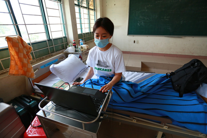 Điều kiện cách ly ở Việt Nam rất tốt, thoải mái, có cả wifi để gọi video về Hàn Quốc cho người thân - Ảnh 7.