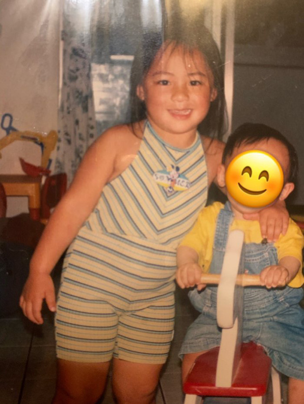 Giảm một lúc hơn 40kg, cô gái như biến thành một con người khác: Nhìn xinh như Địch Lệ Nhiệt Ba rồi nè! - Ảnh 1. Giảm một lúc hơn 40kg, cô gái như biến thành một con người khác: Nhìn xinh như Địch Lệ Nhiệt Ba rồi nè! - Ảnh 1.