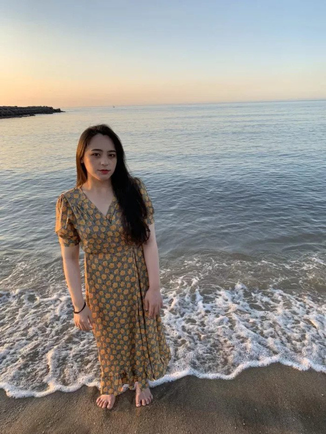 Giảm một lúc hơn 40kg, cô gái như biến thành một con người khác: Nhìn xinh như Địch Lệ Nhiệt Ba rồi nè! - Ảnh 18. Giảm một lúc hơn 40kg, cô gái như biến thành một con người khác: Nhìn xinh như Địch Lệ Nhiệt Ba rồi nè! - Ảnh 18.