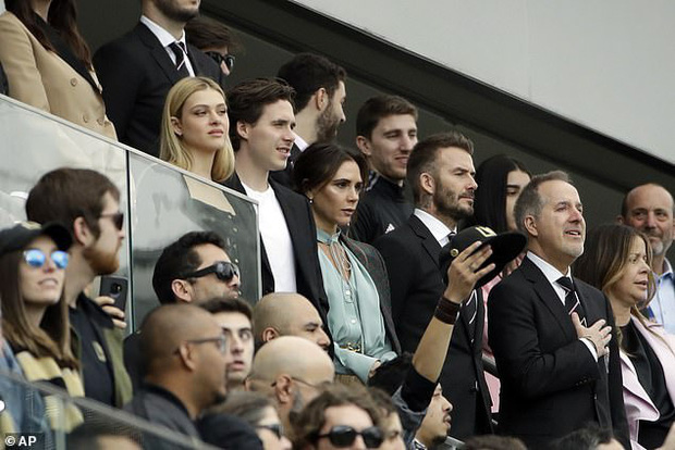 Gia đình Becks chơi lớn, quyết định chi 3 tỷ để tổ chức sinh nhật cho con trai cả Brooklyn, dàn khách mời cực nổi tiếng cũng được hé lộ - Ảnh 3. Gia đình Becks chơi lớn, quyết định chi 3 tỷ để tổ chức sinh nhật cho con trai cả Brooklyn, dàn khách mời cực nổi tiếng cũng được hé lộ - Ảnh 3.