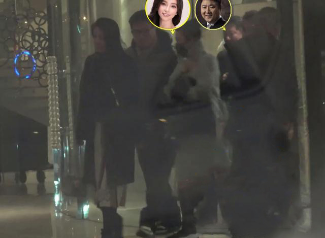 Phát hiện bạn trai kém 16 tuổi nợ nần, quay clip giường chiếu có mục đích, Lý Băng Băng dứt khoát chia tay? - Ảnh 3. Phát hiện bạn trai kém 16 tuổi nợ nần, quay clip giường chiếu có mục đích, Lý Băng Băng dứt khoát chia tay? - Ảnh 3.