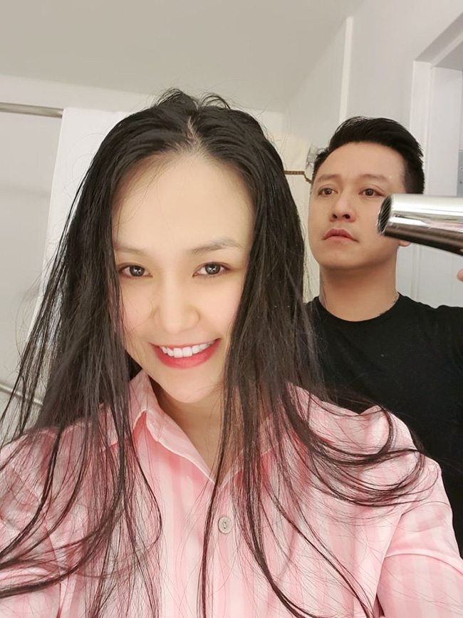 Hành trình tình yêu tưởng sóng gió mà viên mãn đáng ao ước của Tuấn Hưng - Hương Baby - Ảnh 10. Hành trình tình yêu tưởng sóng gió mà viên mãn đáng ao ước của Tuấn Hưng - Hương Baby - Ảnh 10.