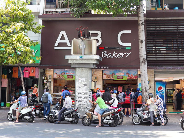 Báo Mỹ: Bánh mì thanh long chỉ là sự khởi đầu, sứ mệnh lớn hơn của ABC Bakery là quảng bá các nguyên liệu địa phương của Việt Nam - Ảnh 1.