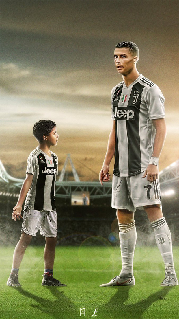 Không phải Messi, đối thủ lớn nhất đe dọa vị thế của Ronaldo chính là… cậu con trai - Ảnh 2.