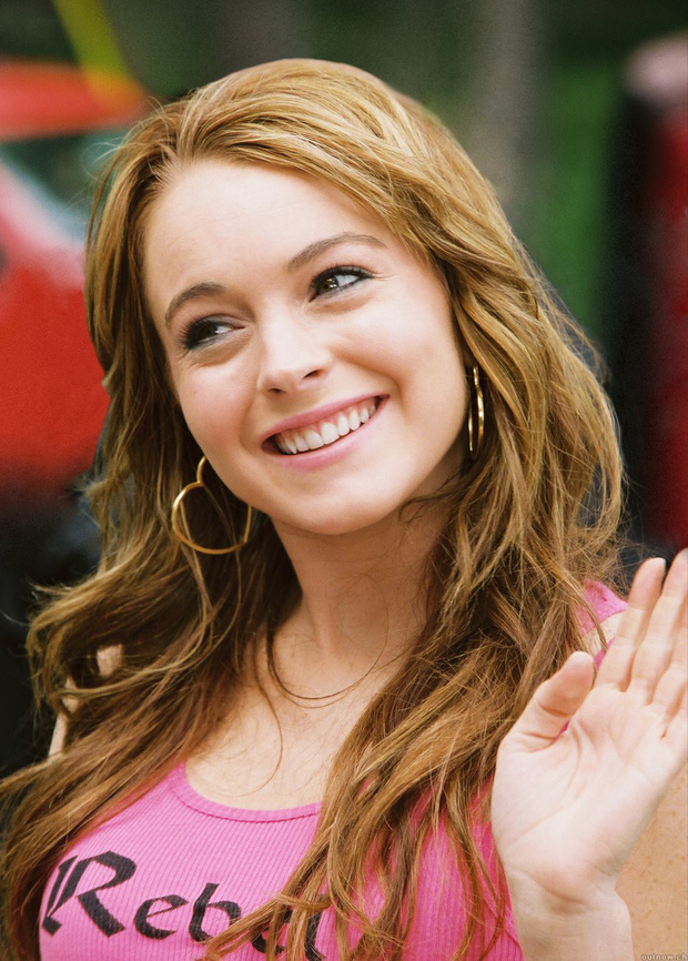 Náo loạn vì Means Girl Lindsay Lohan xoá hết hình cũ, tung ảnh mới lột xác hoàn toàn kèm tuyên bố Chị sẽ trở lại! - Ảnh 7.