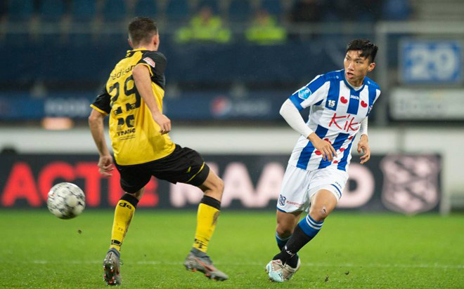 Hà Nội FC sốt ruột chờ Heerenveen chốt việc Đoàn Văn Hậu ở lại Hà Lan - Ảnh 1.