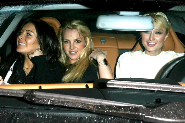 Paris Hilton, Lindsay Lohan và Britney Spears: Đế chế “nữ hoàng thị phi” quyền lực nhất Hollywood, chật vật tìm lại hào quang sau những cú trượt dài - Ảnh 6.