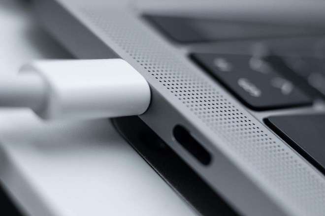 Không phải cứ có USB-C là ngon: Cắm sạc MacBook sai cổng sẽ làm giảm hiệu năng và khiến máy nóng hơn - Ảnh 2.