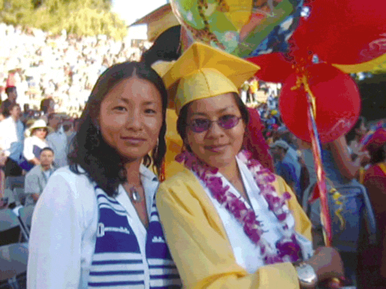 Câu chuyện cuộc đời của cô gái gốc Việt làm mẹ ở tuổi 12 vì bị cưỡng bức ở nhà vệ sinh trường: Con gái tôi chính là phép màu bước ra từ thảm kịch - Ảnh 10.