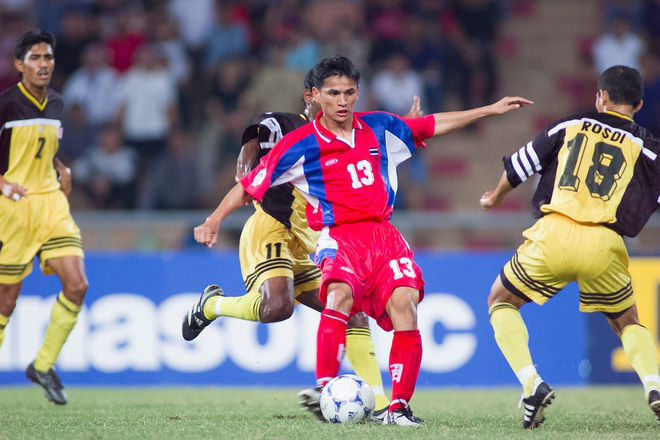 Những lần Thái Lan đá cho vui ở AFF Cup và thảm kịch ê chề bậc nhất lịch sử - Ảnh 1.