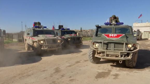 Thổ Nhĩ Kỳ tấn công QĐ Syria, chiến sự bùng nổ ở miền Bắc - Hai bên dàn trận với quy mô lớn chưa từng có, căng thẳng tột độ - Ảnh 2.