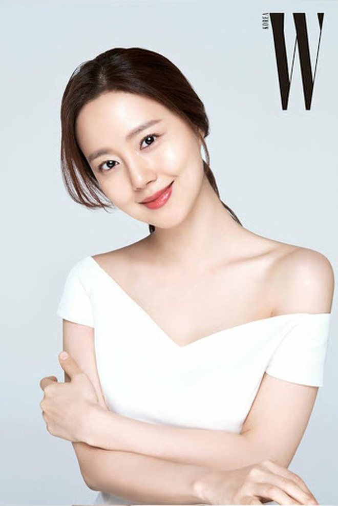 BXH 20 nữ diễn viên Hàn đẹp nhất mọi thời đại: Top 3 bất ngờ, vị trí Song Hye Kyo, Son Ye Jin và dàn mỹ nhân quá khó hiểu - Ảnh 1.