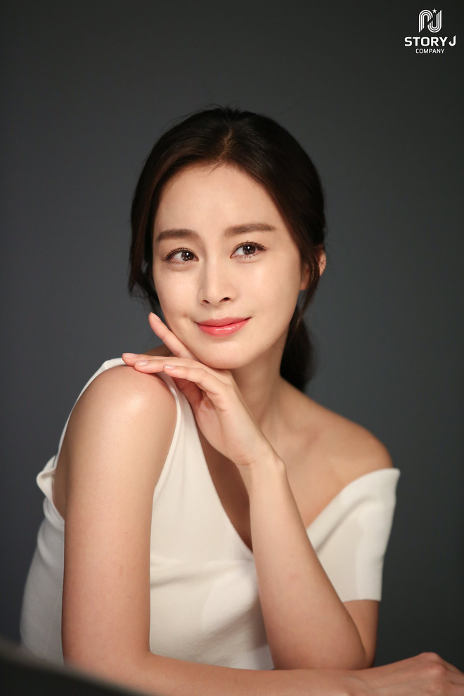 BXH 20 nữ diễn viên Hàn đẹp nhất mọi thời đại: Top 3 bất ngờ, vị trí Song Hye Kyo, Son Ye Jin và dàn mỹ nhân quá khó hiểu - Ảnh 18.