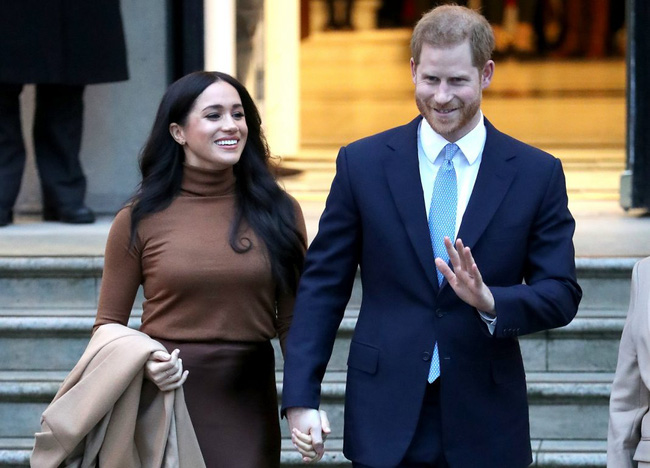 Tính toán sai lầm của Meghan Markle: Rời hoàng gia để tự do làm người nổi tiếng không ngờ lại tạo cơ hội cho chị dâu Kate vượt mặt - Ảnh 1.