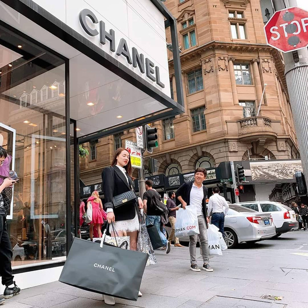 Những sao nam đào hoa bậc nhất Vbiz sau khi kết hôn xong thì 'chỉ có vợ con là nhất' 7