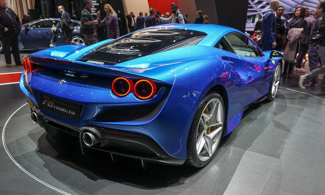 Ferrari F8 Tributo chào hàng đại gia Việt, giải đáp thắc mắc số tiền mua xe của Cường ‘Đô-la’ - Ảnh 6.