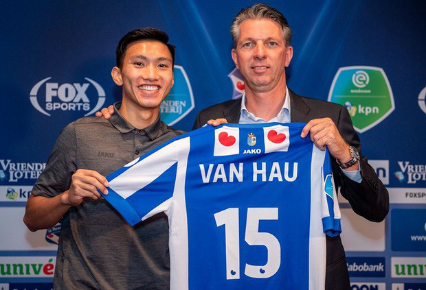 Vì sao Hà Nội chưa trả lời SC Heerenveen về Đoàn Văn Hậu? - Ảnh 1.