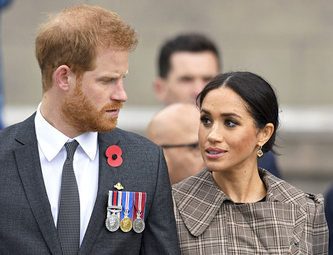 Cú tát mạnh của nhà Meghan Markle với dân Anh: Hưởng thụ cuộc sống tầm gửi trong khi ngoài kia biết bao người đang khổ sở - Ảnh 3.