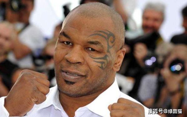 Đại võ sư Trung Quốc thừa nhận “sự thật phũ phàng” về kịch bản tỉ thí Mike Tyson - Ảnh 1.