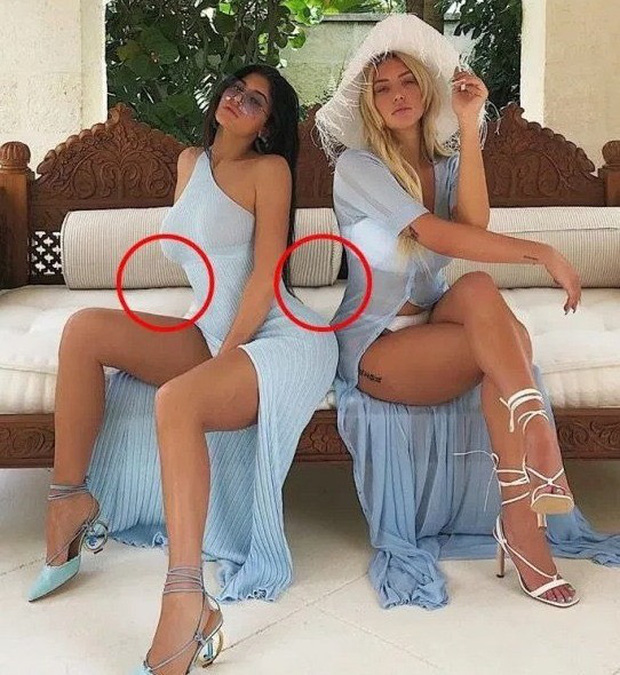 Những lần chị em nhà Kardashian gây bị “vạch trần” PTS hỏng: Tranh cãi vì độ thật của body triệu người mơ, sốc nhất hình 6 ngón tay - Ảnh 3.