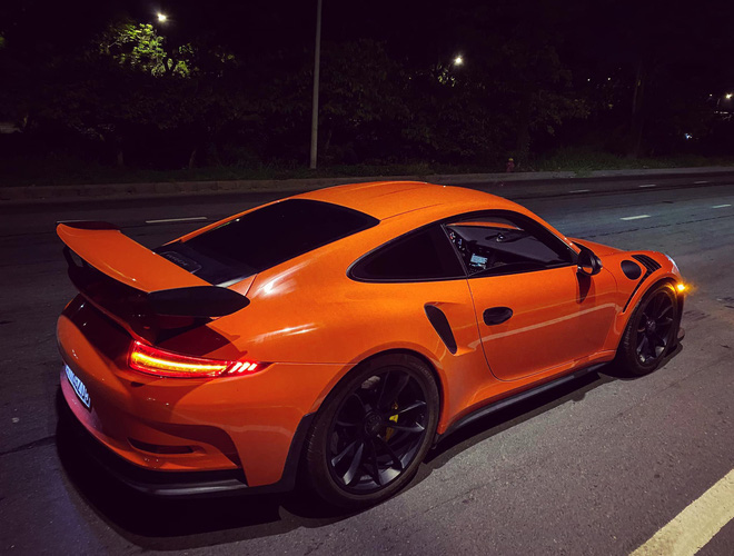 Porsche 911 GT3 RS từng của ông chủ cà phê Trung Nguyên về tay đại gia Bến Tre nhưng một điểm mới khiến không phải ai cũng nhận ra - Ảnh 4.