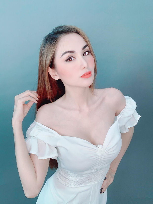 Đang livestream thì bị nói thẩm mỹ làm mắt lé hẳn đi, Hoa hậu Diễm Hương lên tiếng luôn và ngay - Ảnh 3.