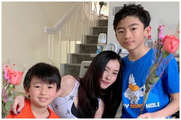 Choáng với số tiền khủng Tạ Đình Phong bí mật cho 2 quý tử mặc kệ lùm xùm bỏ bê con cái nhiều năm - Ảnh 1. Choáng với số tiền khủng Tạ Đình Phong bí mật cho 2 quý tử mặc kệ lùm xùm bỏ bê con cái nhiều năm - Ảnh 1.