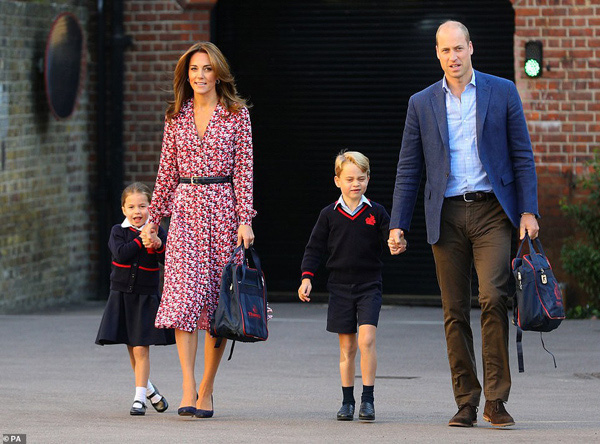 Công nương Kate - người mẹ đặc biệt của hoàng gia, dạy 3 người con theo cách của riêng mình - Ảnh 3.