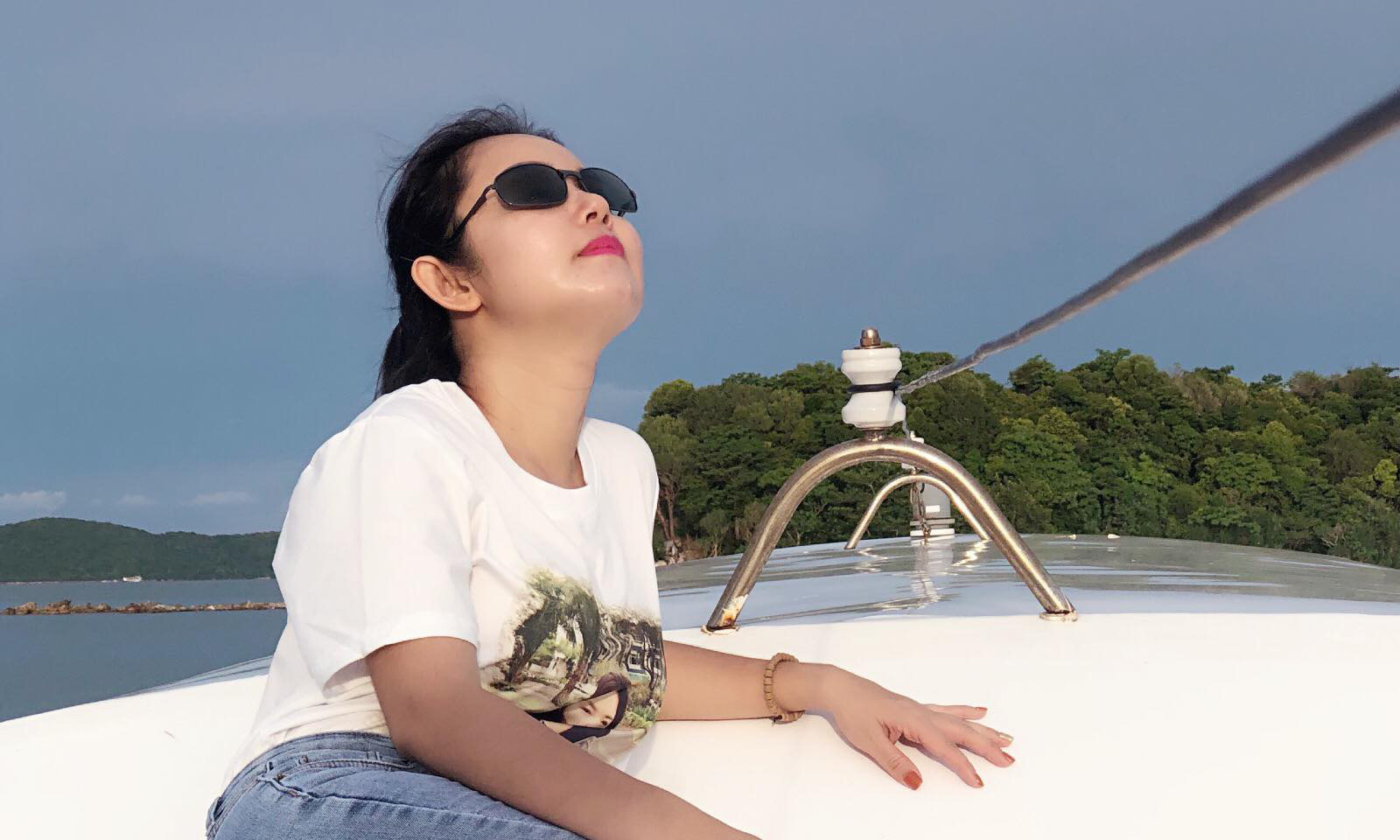 Vẻ giản dị, đời thường của ca sĩ Amy Lê Anh - Ảnh 8. Vẻ giản dị, đời thường của ca sĩ Amy Lê Anh - Ảnh 8.