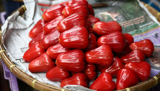 Lần đầu nhờ chồng xẻ quả roi cho ăn, c&ocirc; g&aacute;i &ldquo;t&aacute; hoả&rdquo; khi nh&igrave;n thấy th&agrave;nh phẩm: Nhưng điều d&acirc;n mạng tranh c&atilde;i nhất lại l&agrave; đ&acirc;y! - Ảnh 5.