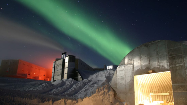 Cái chết bí ẩn của nhà khoa học ở Nam Cực: Tai họa bất ngờ hay án mạng trong không gian kín được sắp đặt hoàn hảo? - Ảnh 2.