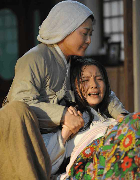 Phụ nữ Trung Hoa thời cổ đại khi sinh con cần nước nóng liên tục là vì nó rất lợi hại hay là vì nguyên nhân nào khác? - Ảnh 3.