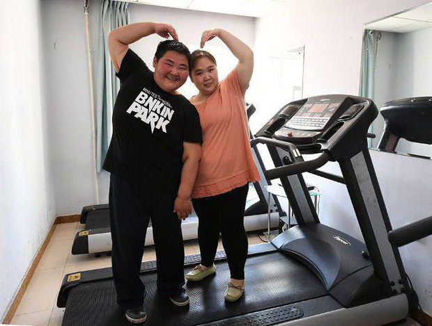Chuyện lạ ở Tứ Xuyên: Kết duyên vì muốn cùng nhau giảm cân, nào ngờ sau vài năm hai vợ chồng đều nặng gần 200kg - Ảnh 9.