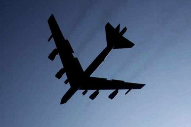 B-52 tiến vào vùng tiêu diệt, ngay trong tầm bắn của S-400 - Máy bay quân sự Mỹ gặp nạn ở Iraq, có thương vong, ứng cứu khẩn cấp - Ảnh 1.